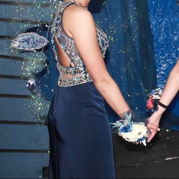 Prom Dress - Picture 4 of 4